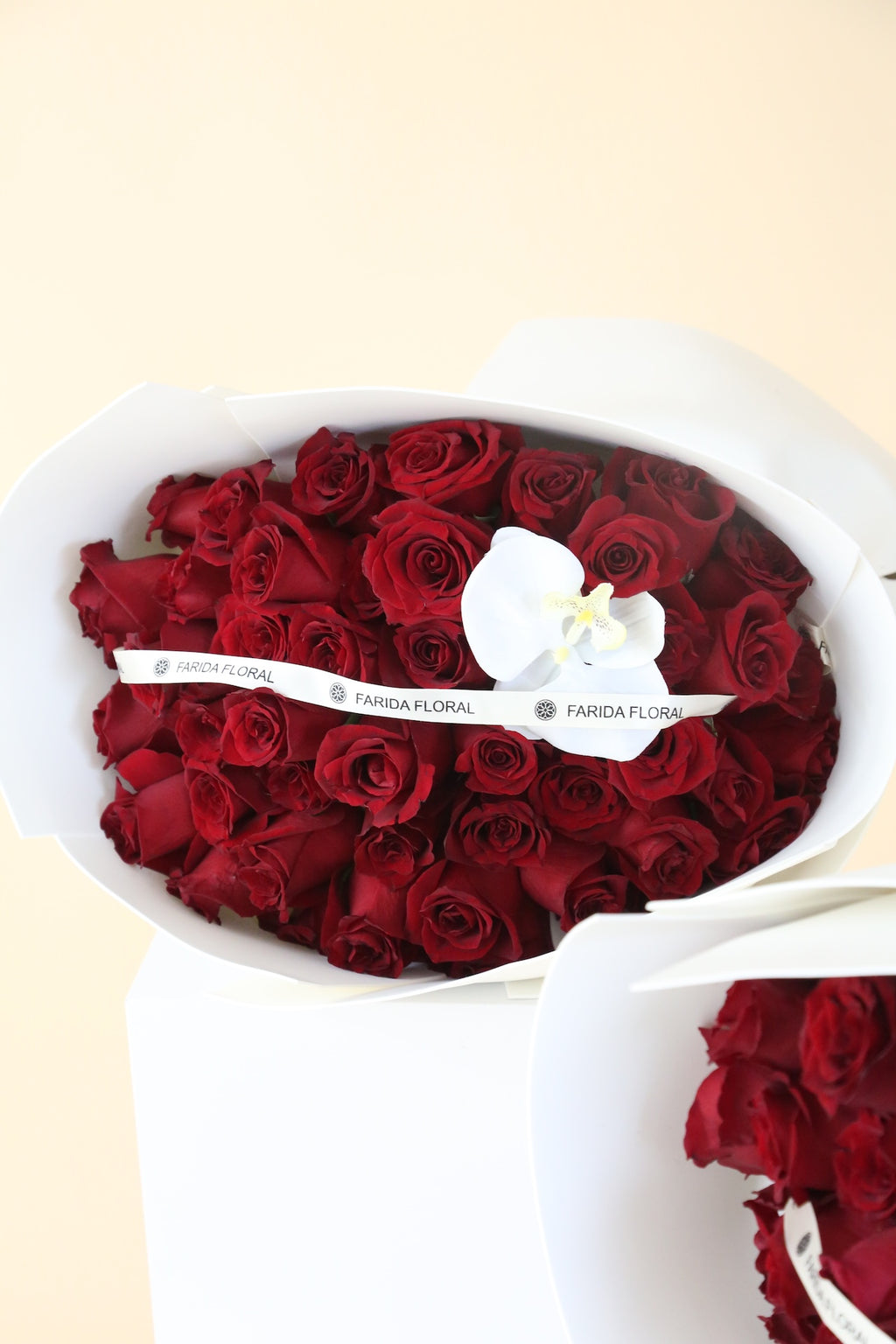 Signature Rose Bouquet Red