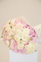 Signature Bouquet Hydrangea Rose Mix