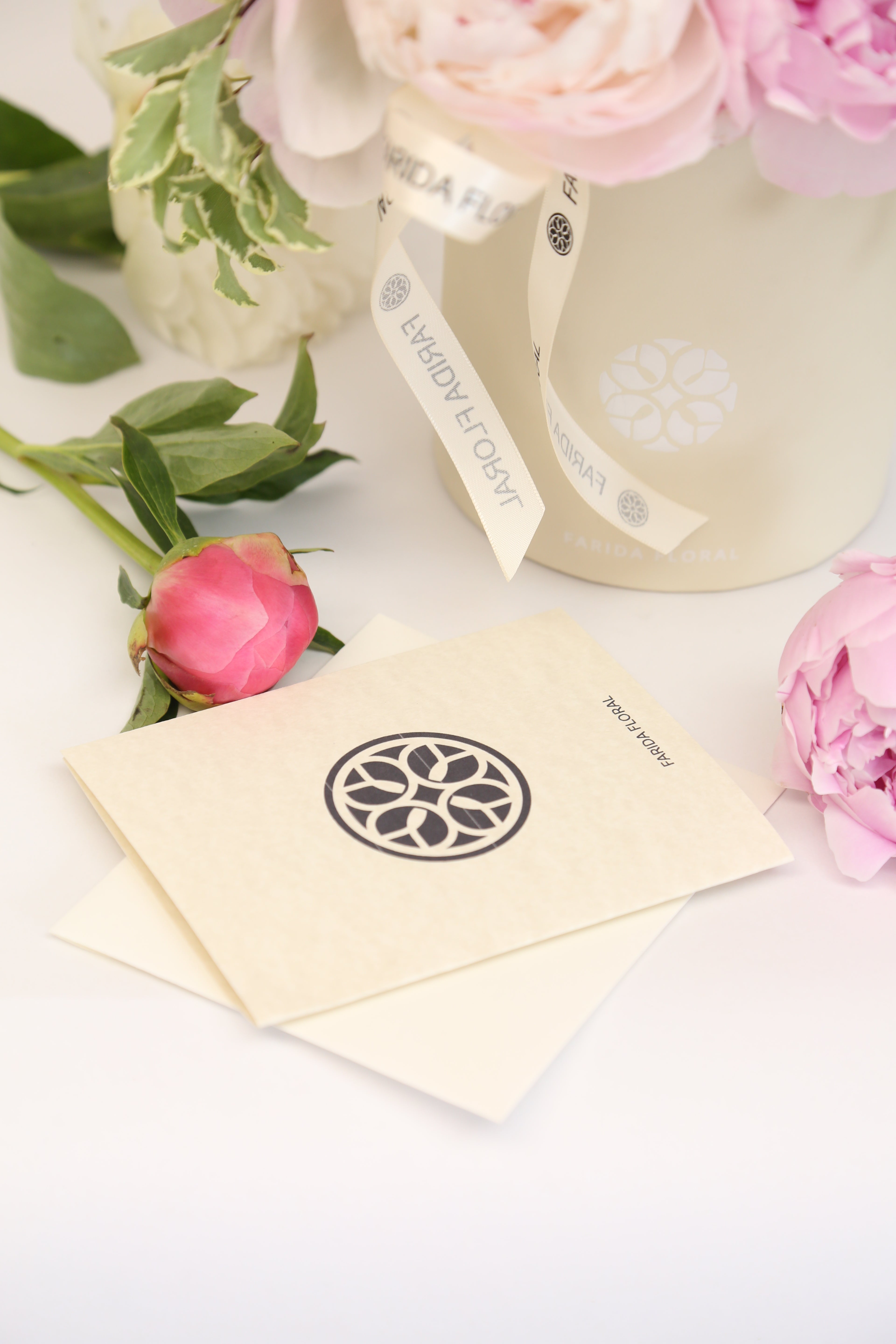 Mother's Day Peony Flower Box(Limited Offer)