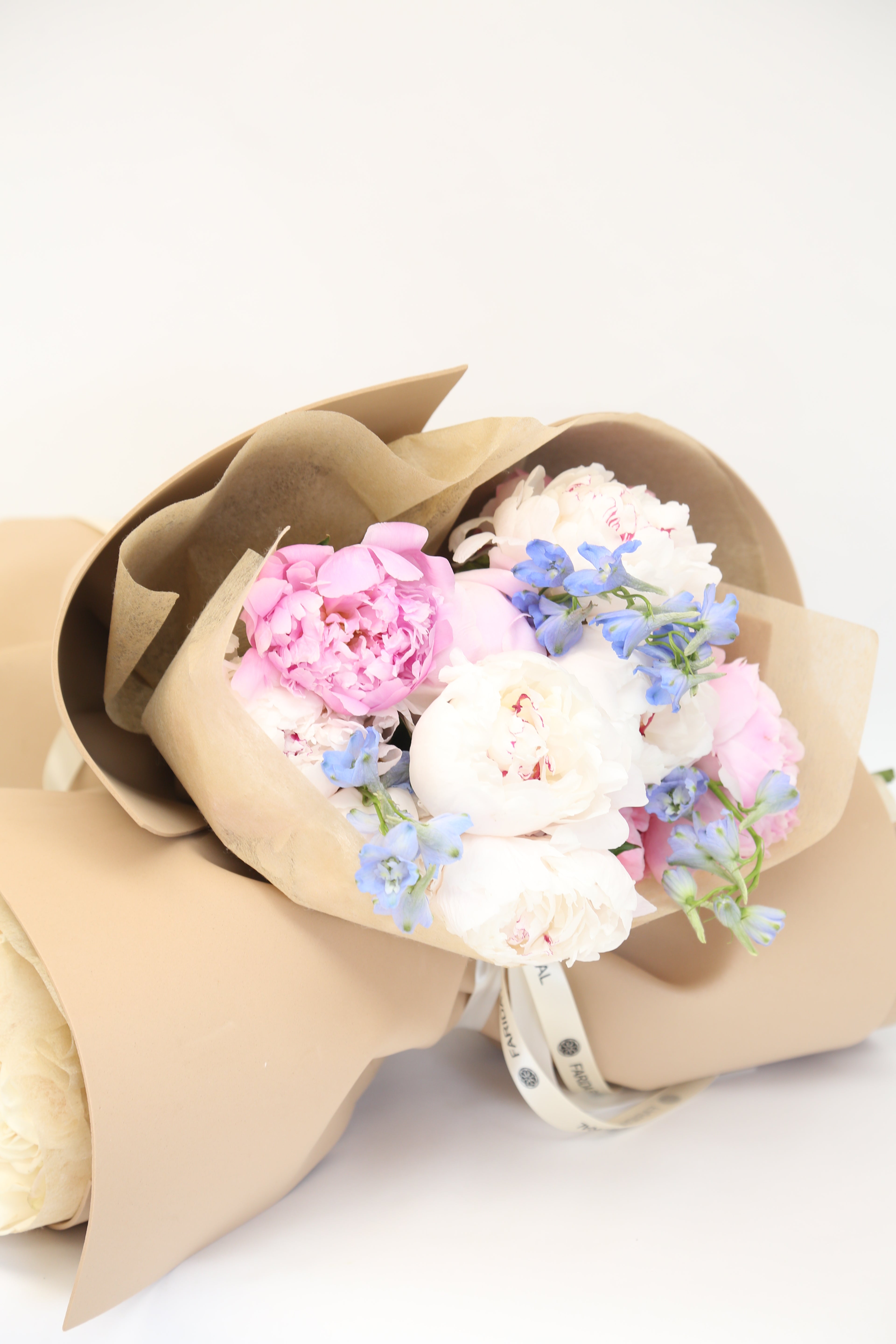 Mother's Day Peony Flower Box(Limited Offer)