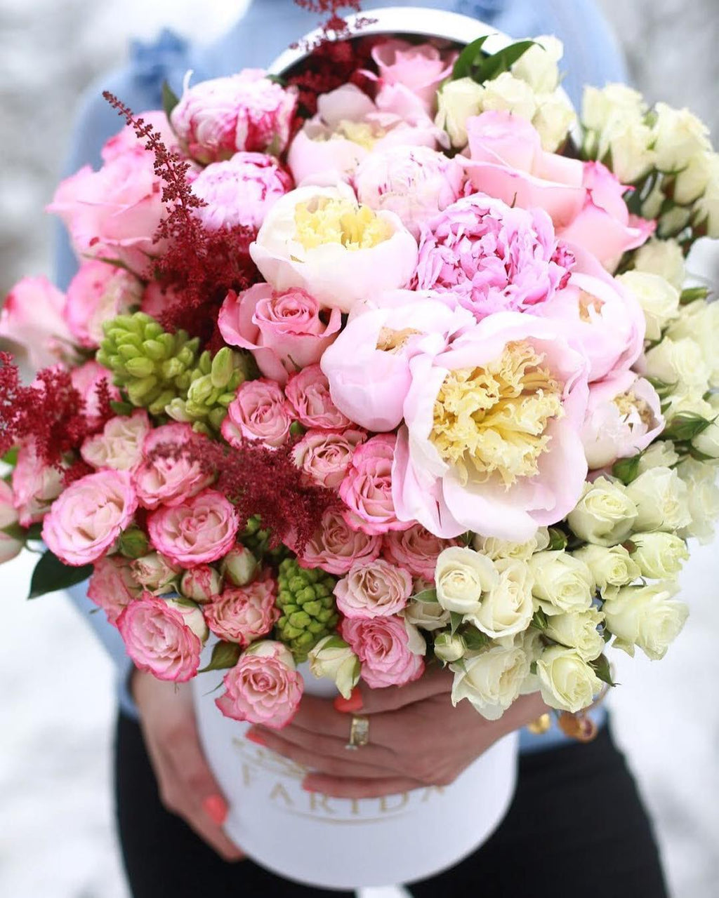 Signature Mix Floral Hatbox