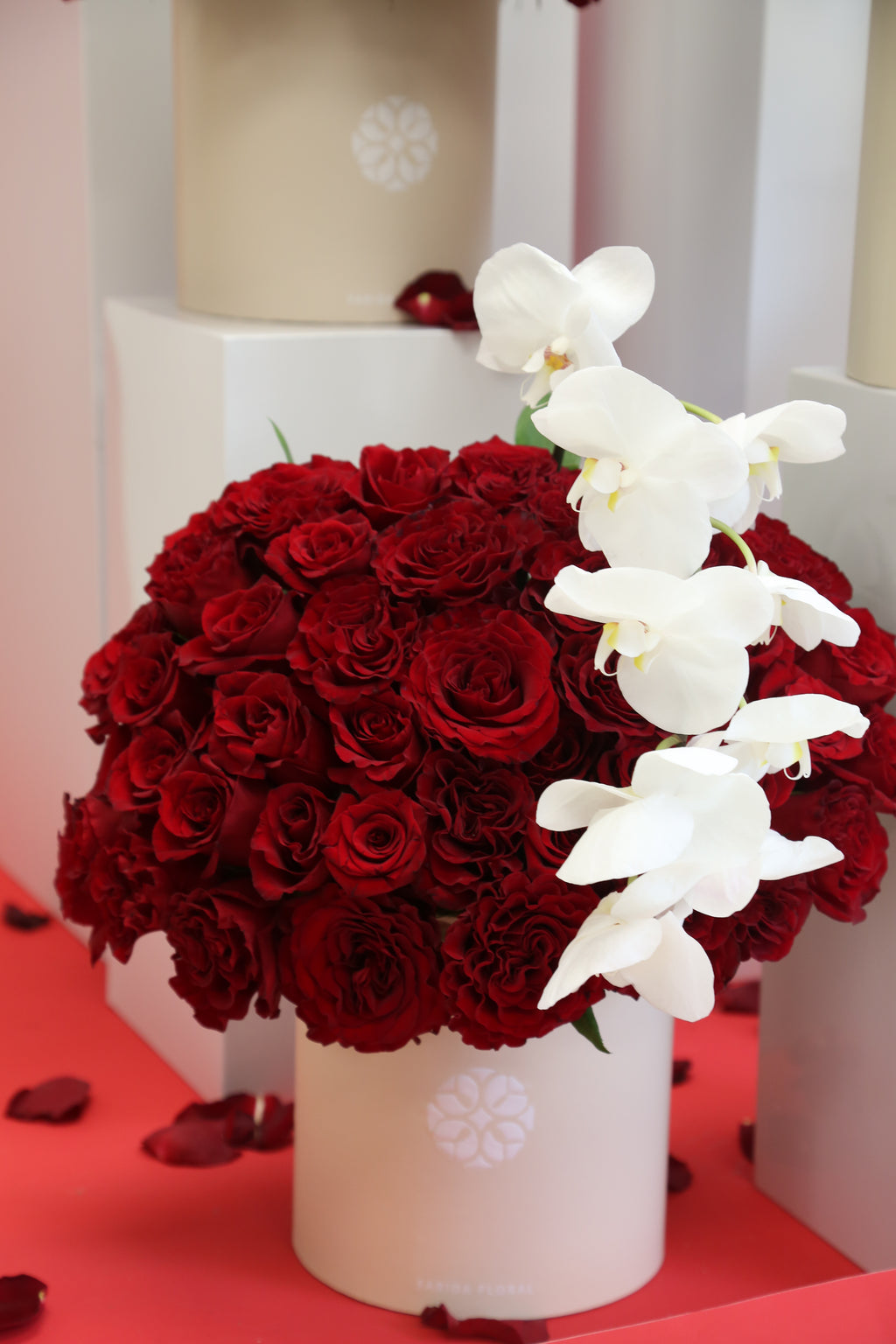 Signature Rose Box Red