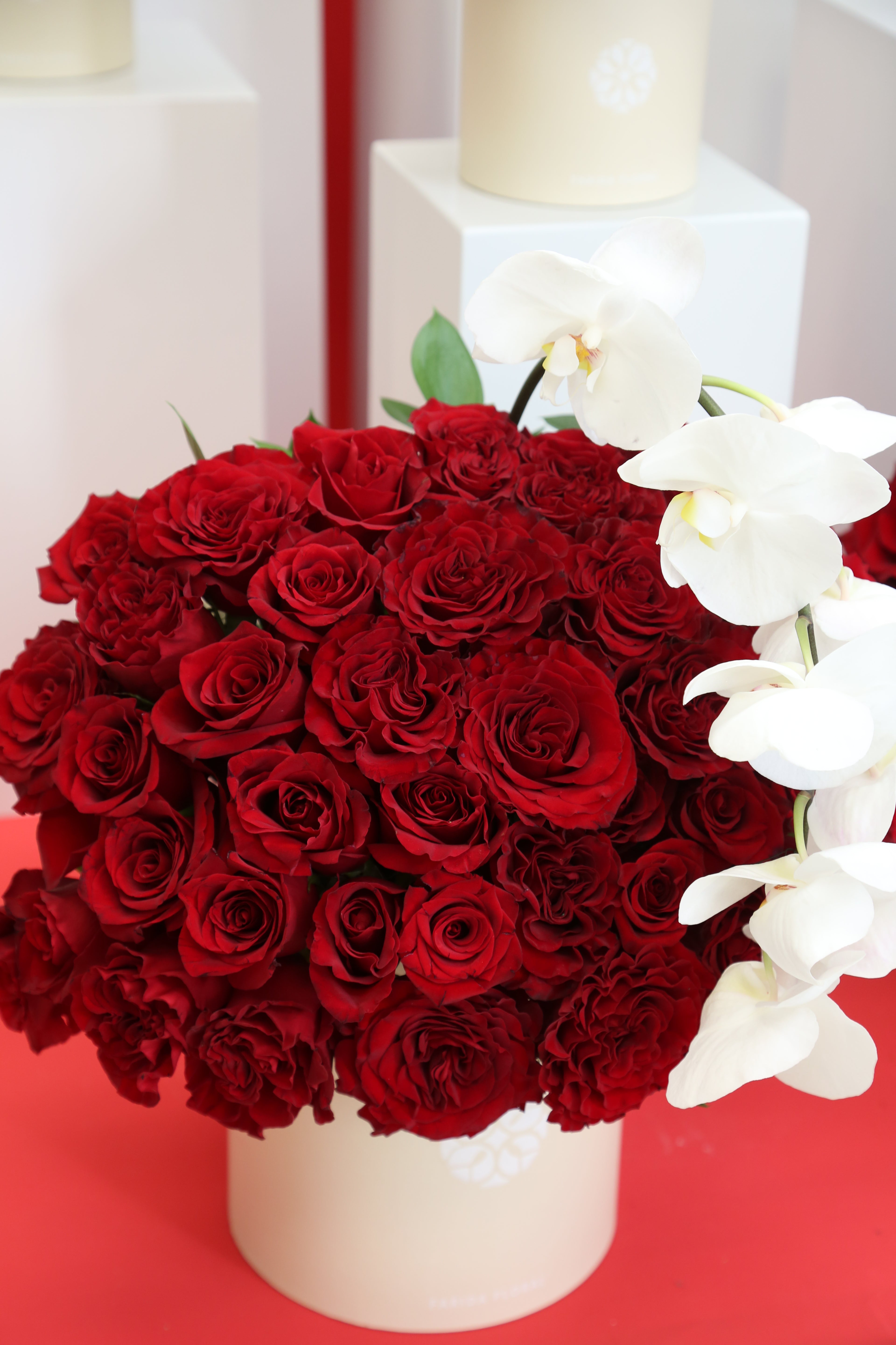 Signature Rose Box Red