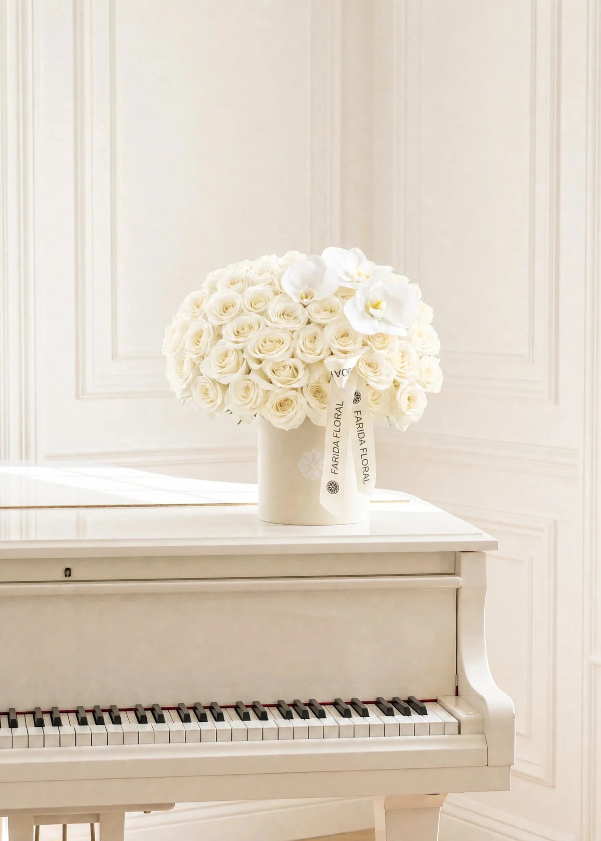 Signature Rose Box Ivory