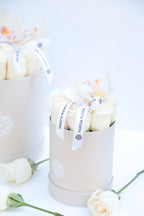 Classic Roses Ivory
