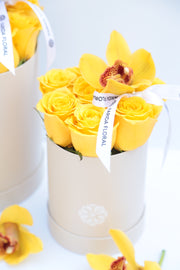 Easter Classic Roses Golden - Petite