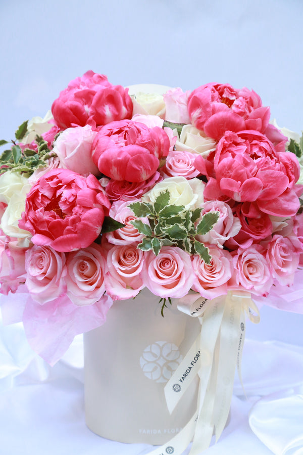 Seasonal Peony Rose Box