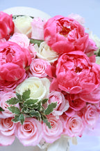 Seasonal Peony Rose Box