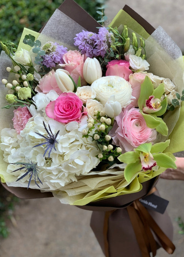 Signature Mix Floral Bouquet