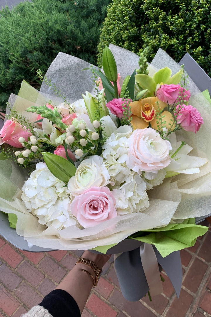 Signature Mix Floral Bouquet