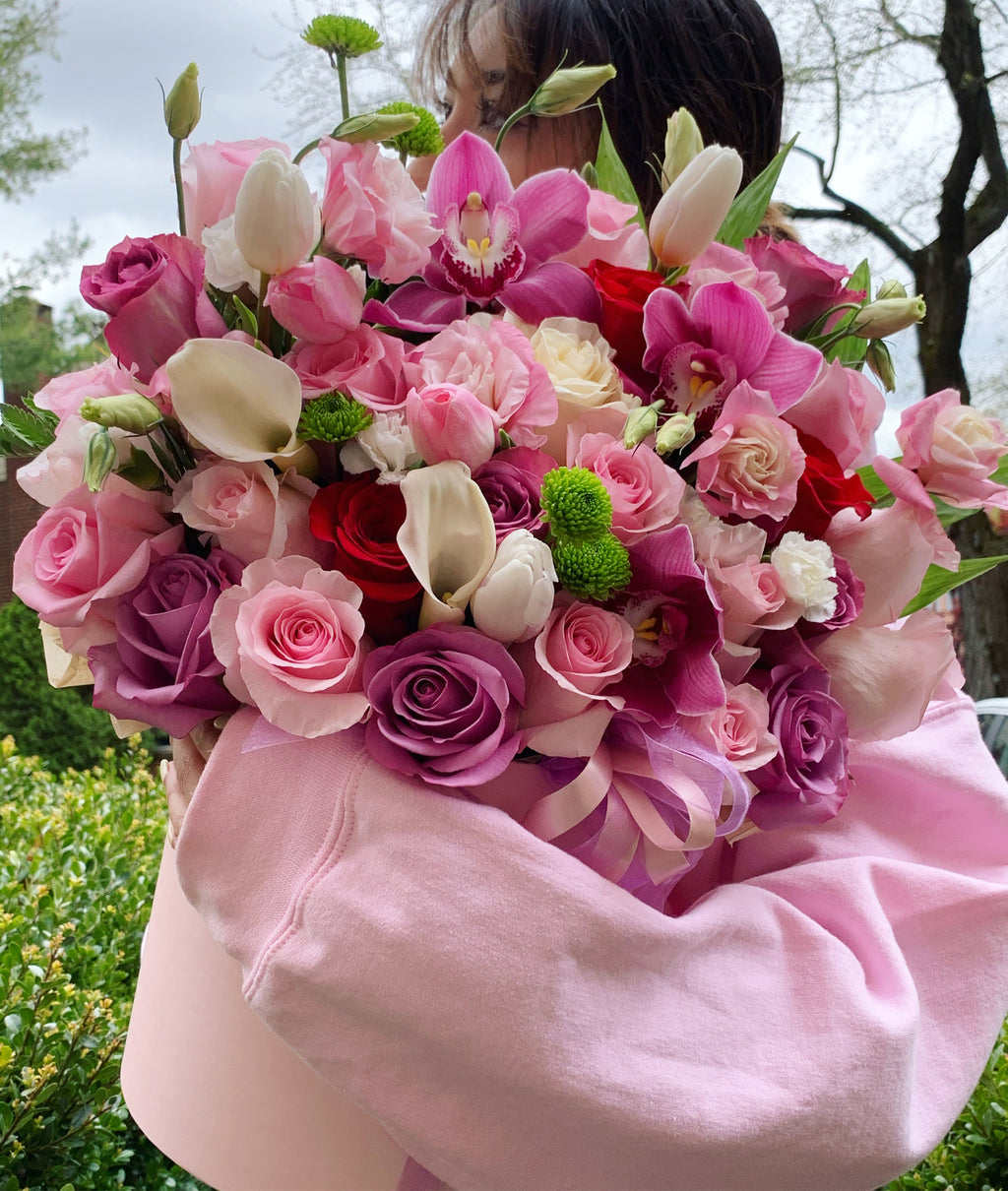 Signature Mix Floral Hatbox