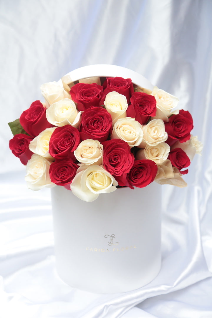 Signature Rose Box Red Checker